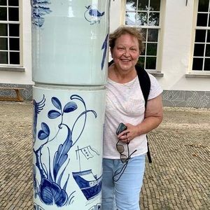 Meet your Posher, Stephanie